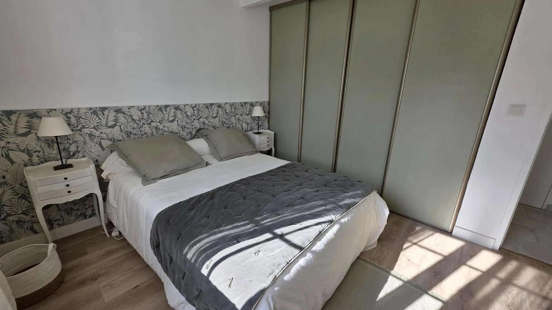 Charmante Maison Bretonne 400 M Des Plus Belles Plages Plouguerneau 0*,  France